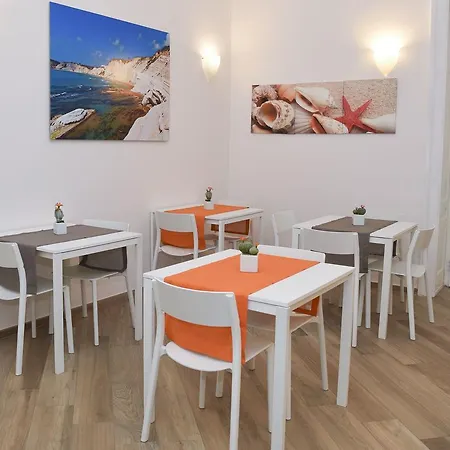 Bed and breakfast Alta Marea 4*